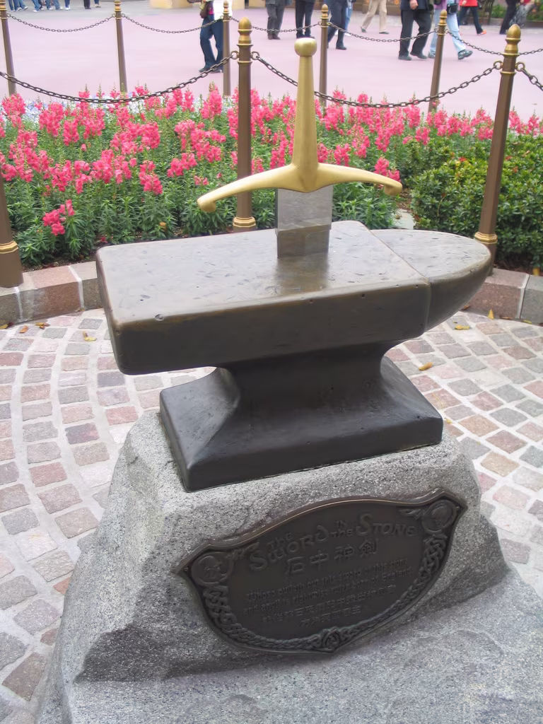 disneyland_sword_in_the_stone.avif