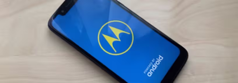 Cabecera de Moto G7 Play