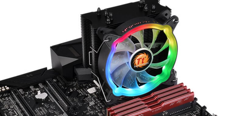 Thermaltake presenta la refrigeración UX200 ARGB