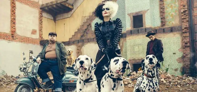 Tráiler de 'Cruella', Emma Stone se pone la piel de la villana de '101 dálmatas'