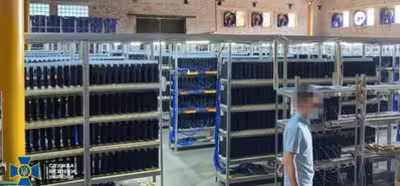 Una supuesta criptogranja con 3800 PS4 sería en realidad una granja de bots de 'FIFA'
