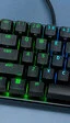 Razer anuncia el Huntsman Mini Analog, compacto 60 % con interruptores ópticos analógicos