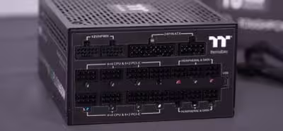 Thermaltake anuncia la fuente Toughpower iRGB Plus 1650 W con dos conectores PCIe 5.0 de 16 pines