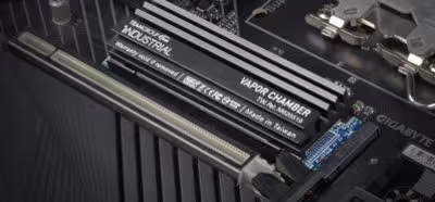 TEAMGROUP desarrolla la primera refrigeración tipo cámara de vapor para SSD