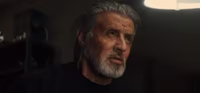Stallone es un superhéroe jubilado en el tráiler de 'Samaritan'