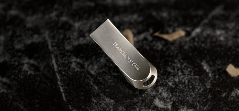 TEAMGROUP presenta la memoria USB C222, estilosa de hasta 256 GB