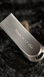 TEAMGROUP presenta la memoria USB C222, estilosa de hasta 256 GB