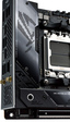 La X670E-I de ASUS incluye una pequeña tarjeta con un chipset adicional