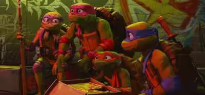 Más adolescentes que nunca, las nuevas tortugas se dejan ver en el tráiler de 'Tortugas Ninja: Caos mutante'