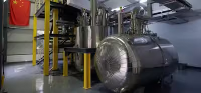 China pone en marcha el primer reactor nuclear de torio
