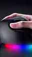 Razer expande su línea de ratones con un modelo vertical