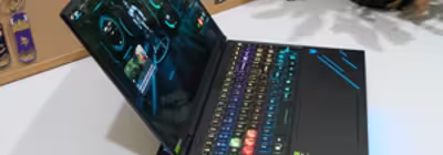 Análisis: Acer Predator Helios 16 AI OLED review en español (Core Ultra 9 y RTX 5090)