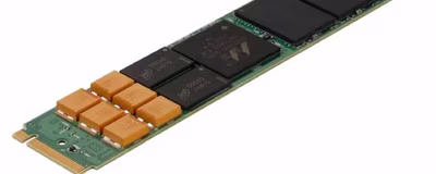 7100_pcie_m.2_isometric_top_left_transparent_4500x3000_w_600.avif