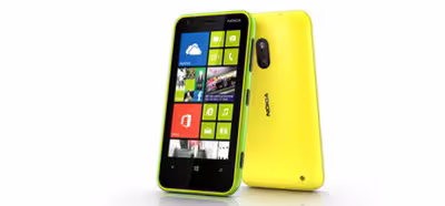 Nokia presenta el nuevo Lumia 620, gama media para Windows Phone 8