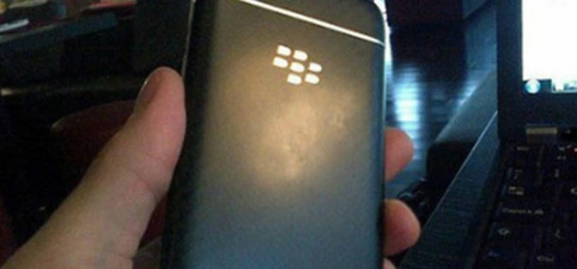 Nuevas imágenes de BlackBerry serie-N con teclado físico (BlackBery X10)