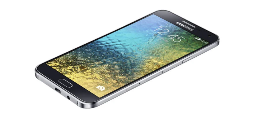 Los teléfonos Galaxy E5 y E7 son el nuevo estilo de la gama media de Samsung
