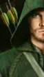 El protagonista de 'Arrow' deja caer un posible cruce con 'Smallville'