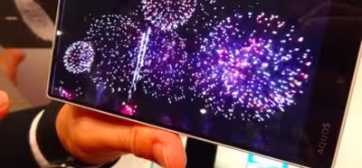 Esta pantalla de Sharp permite reproducir vídeo a 2100 fotogramas por segundo