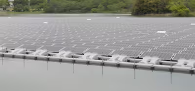 En Japón ya construyen paneles solares hasta encima del agua