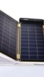 Solar Paper es un cargador compuesto por paneles solares para usar en cualquier parte