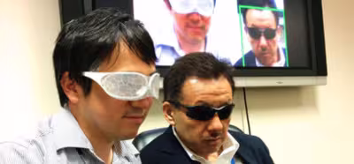 Las gafas para evitar el reconocimiento facial llegarán al mercado el próximo año