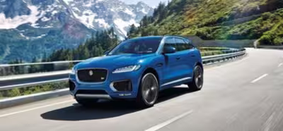 Jaguar presenta su primer utilitario deportivo, y lo hace batiendo un récord Guinness