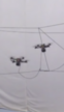 Estos drones son capaces de crear un puente de cuerdas por sí solos