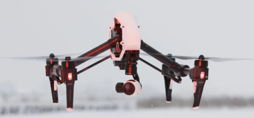 Un dron cae sobre un bebé, y este tipo de incidentes van en aumento en EE. UU.