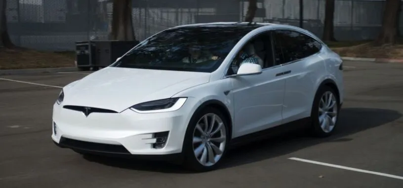 Tesla presenta su nuevo Model X 60D