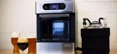Ahora podrás tener una pequeña máquina para elaborar cerveza al lado de tu microondas