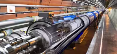 China planea construir un colisionador de partículas el doble de grande que el LHC