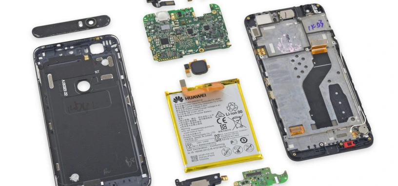 El Nexus 6P desmontado, y resulta ser difícil de reparar, pero sin otras sorpresas