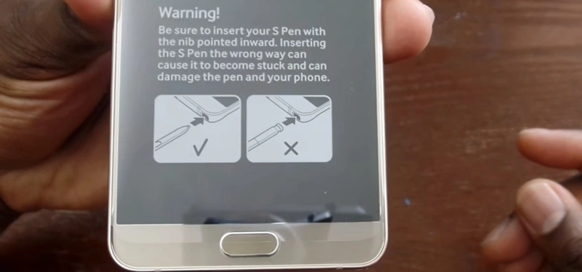 El Galaxy Note5 ahora viene con un aviso de no meter el S Pen al revés
