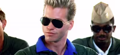 Val Kilmer no quiere dejar solo a Tom Cruise en 'Top Gun 2'
