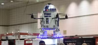 La Fuerza es poderosa en este dron de R2-D2