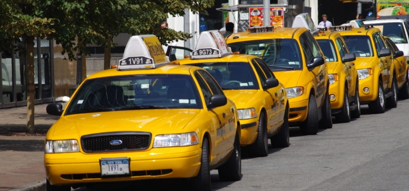 Uber  y Lyft se cobran su primera víctima: una compañía de taxis en San Francisco