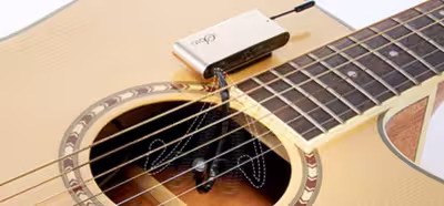 Este micrófono inalámbrico te permite grabar música en alta calidad
