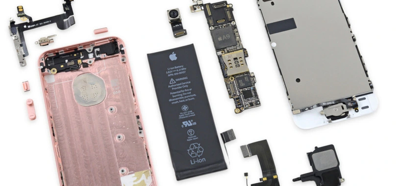 iFixit desmonta el iPhone SE, y descubre una mezcla de componentes nuevos y viejos