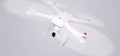 Xiaomi presenta su primer dron, e incluye cámara 4K