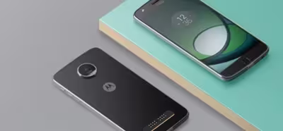 Lenovo Moto Z Play, vuelve a apostar por los módulos y una gran duración de batería