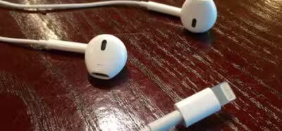 Apple distribuye iOS 10.0.2 para corregir un fallo con los controles de los auriculares