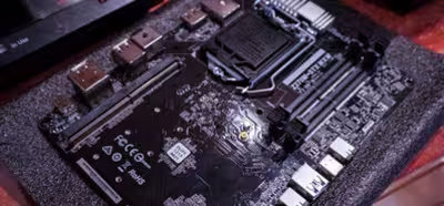 ASRock muestra su placa base 'micro-STX' con ranura para tarjetas gráficas MXM