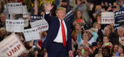 La 'orden mordaza' de Trump a los funcionarios sería contraria a las leyes federales