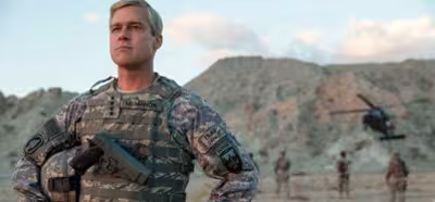 Netflix presenta un nuevo tráiler de 'Máquina de guerra' con Brad Pitt