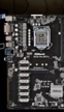 ASRock presenta su placa base para equipos de criptominería de hasta trece tarjetas gráficas
