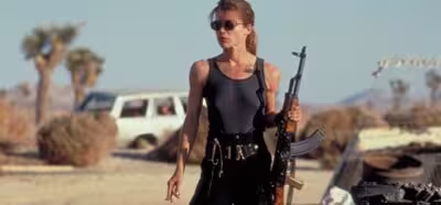 La auténtica Sarah Connor regresa para salvar el futuro en 'Terminator 6'