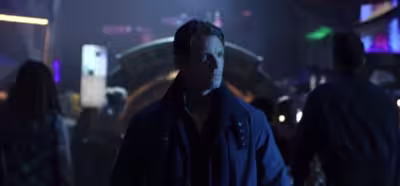 Netflix presenta un futuro oscuro en el tráiler de anuncio de 'Altered Carbon'