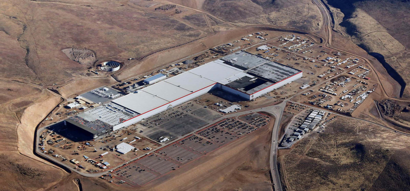La Gigafactoría de Tesla estaría detrás de una escasez de baterías a nivel mundial