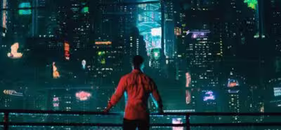 Alta tecnología, un oscuro futuro y la investigación de un asesinato se mezclan en 'Altered carbon'