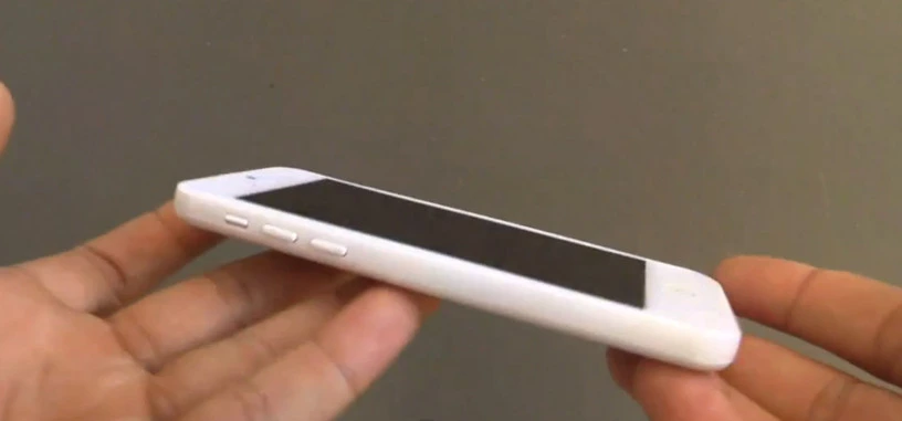 Vídeo de demostración del iPhone 5C en blanco